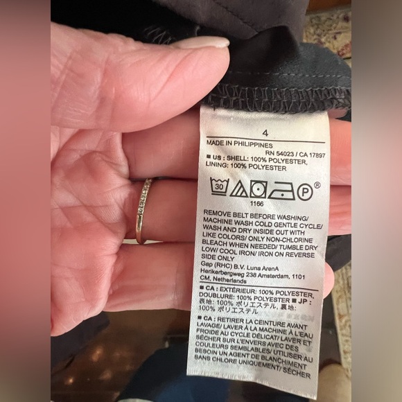 Banana Republic Vegan Suede dress - Picture 7 of 7